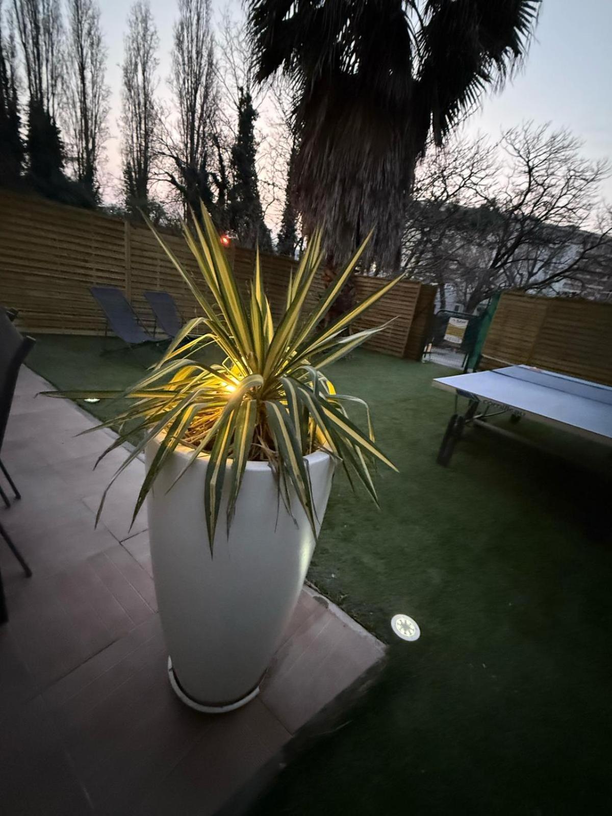 Maison Frappaz - 4 Bedrooms With Garden Villeurbanne Extérieur photo